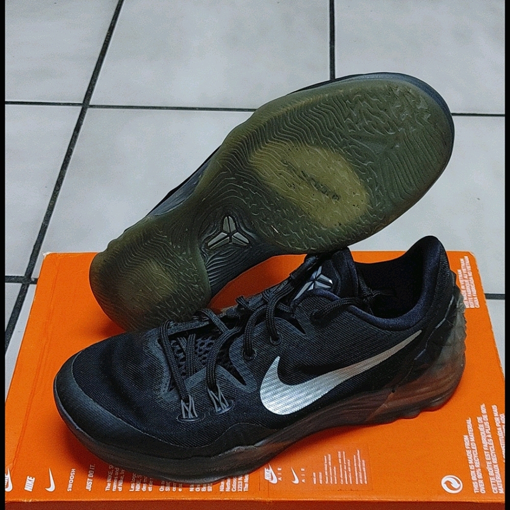 Kobe Venomenon 5 "South Beach"